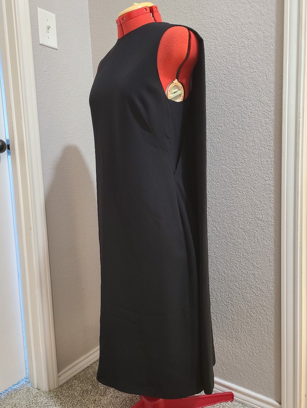Ralph Lauren Purple Label Black Long-Sleeve Sheath Dress - Picture 2 of 8